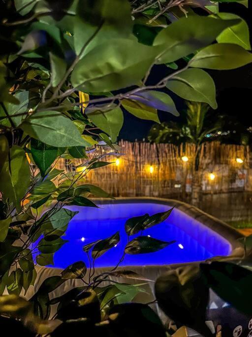 La Villa Luna And Spa La Possession Bagian luar foto